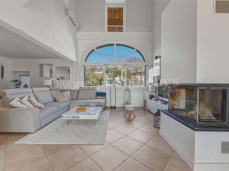 Maison Challex - 333m²