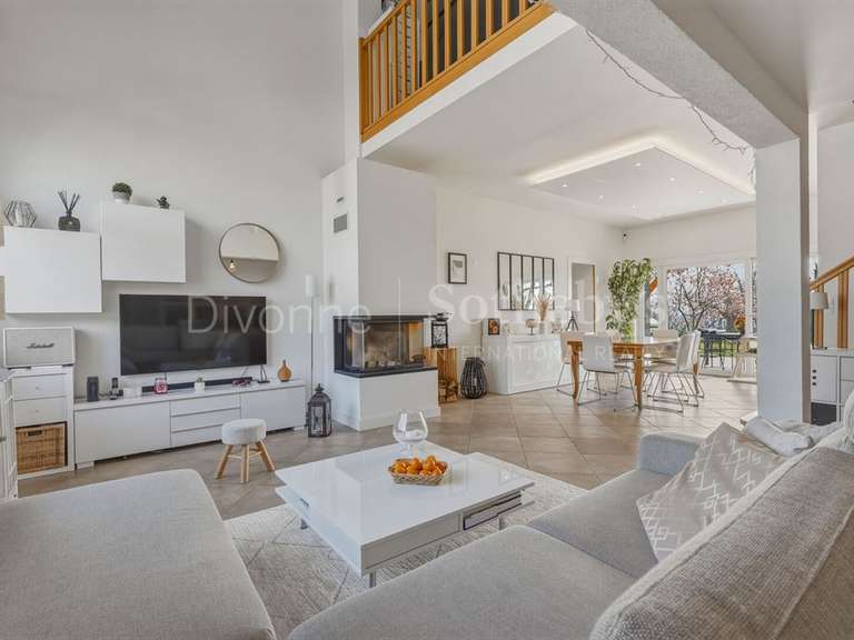 Maison Challex - 333m²