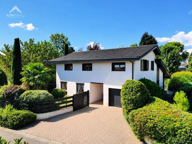 Maison Challex - 6 chambres - 173m²