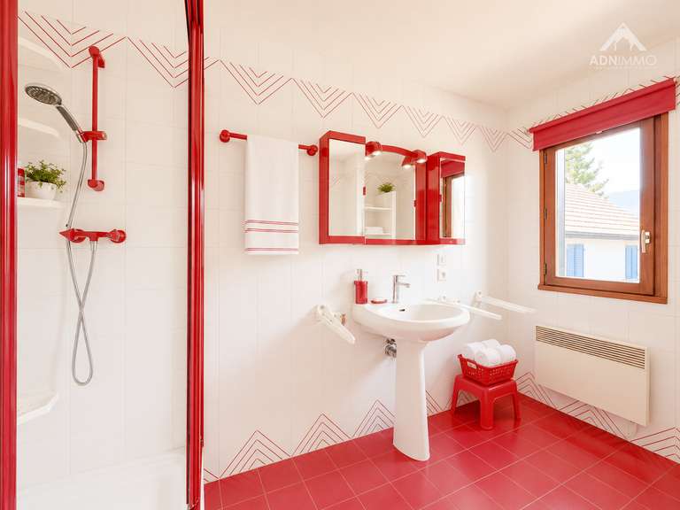Maison Challex - 6 chambres - 173m²