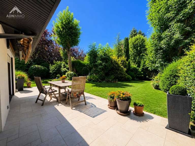 Maison Challex - 6 chambres - 173m²