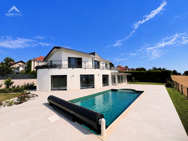 Maison Challex - 5 chambres - 200m²