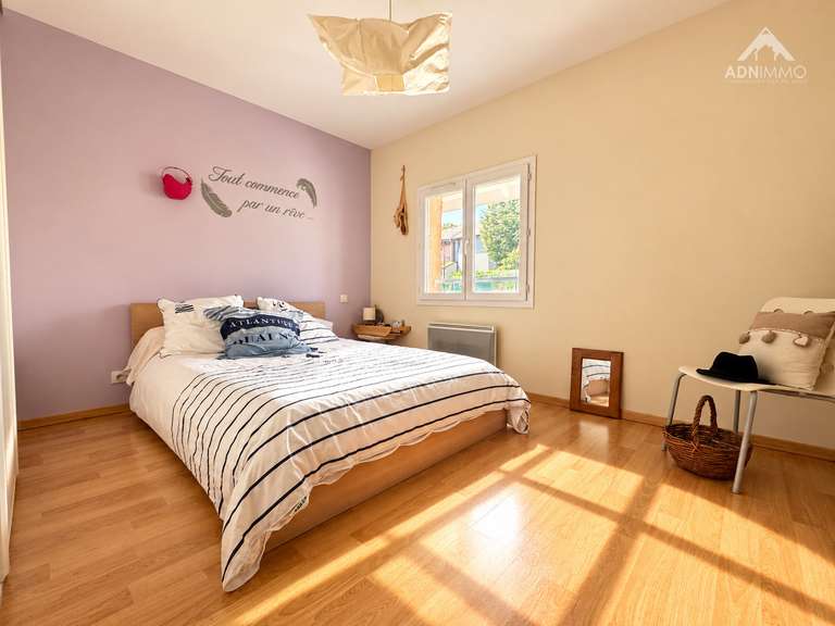 Maison Challex - 5 chambres - 141m²