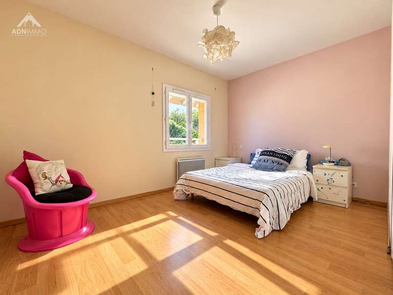 Maison Challex - 5 chambres - 141m²