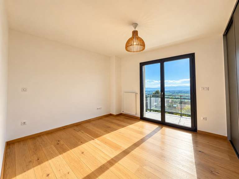 House Challex - 4 bedrooms - 165m²