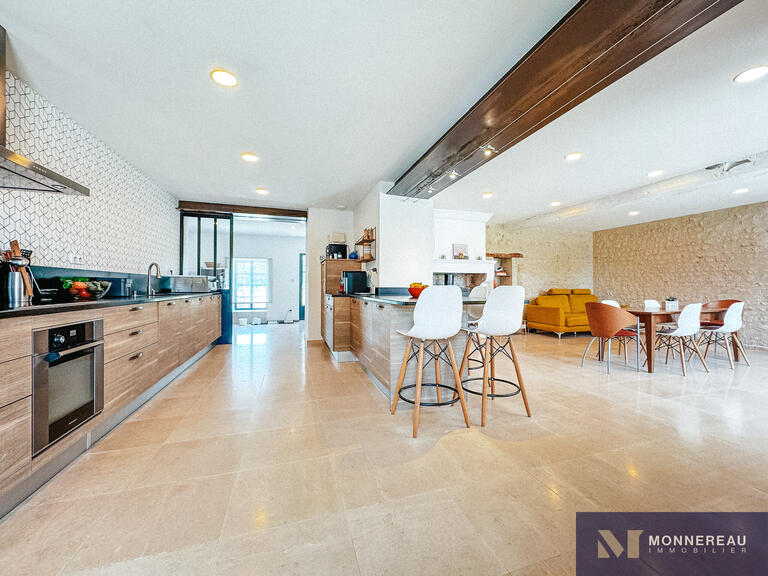 Maison Challignac - 4 chambres - 234m²