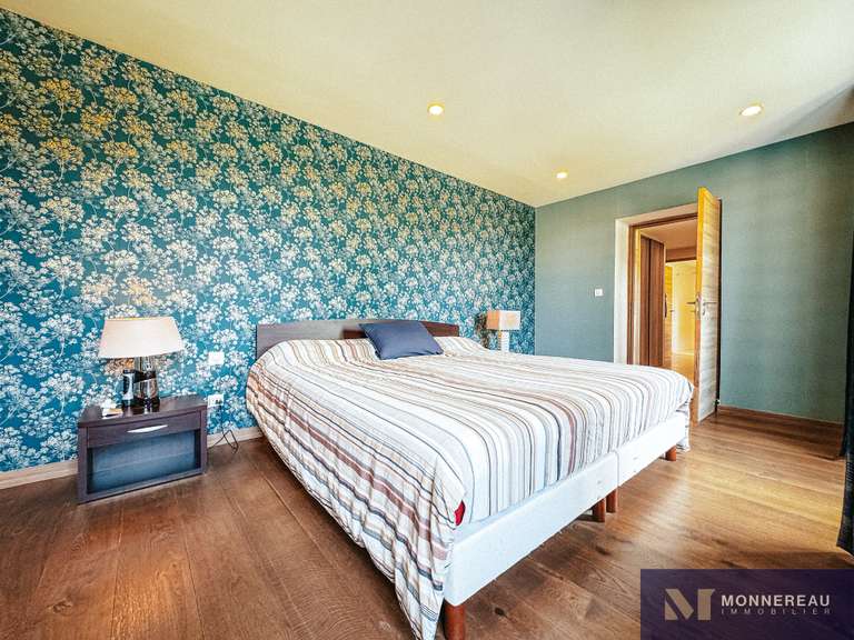 House Challignac - 4 bedrooms - 234m²