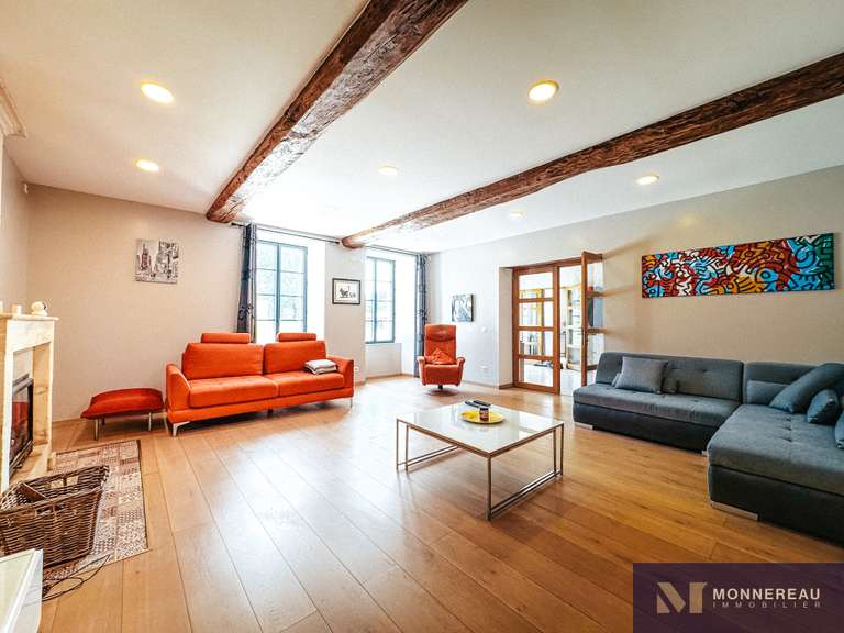 House Challignac - 4 bedrooms - 234m²