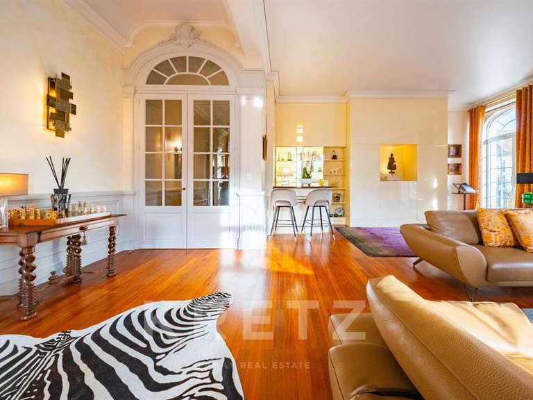 Appartement Chalon-sur-Saône - 5 chambres - 352m²