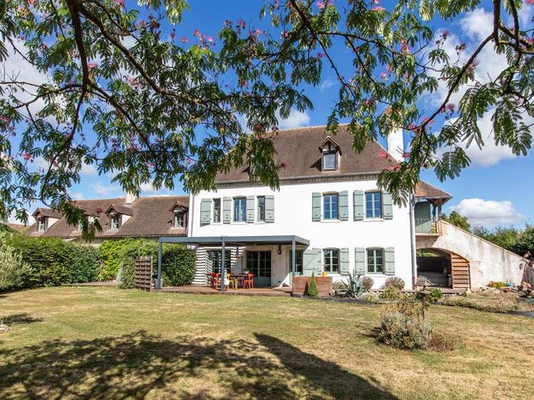 Maison Chalon-sur-Saône - 450m²