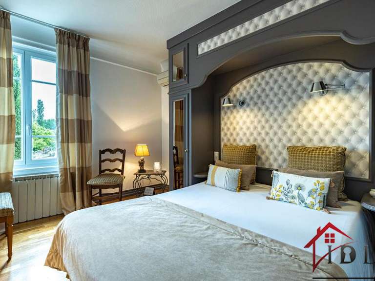 Maison Chalon-sur-Saône - 14 chambres - 460m²