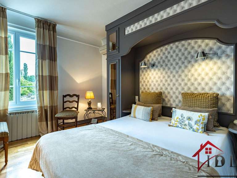 Maison Chalon-sur-Saône - 14 chambres - 460m²