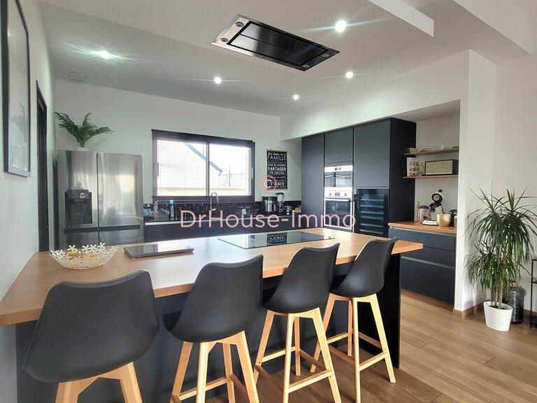 Villa Chalon-sur-Saône - 7 chambres - 230m²