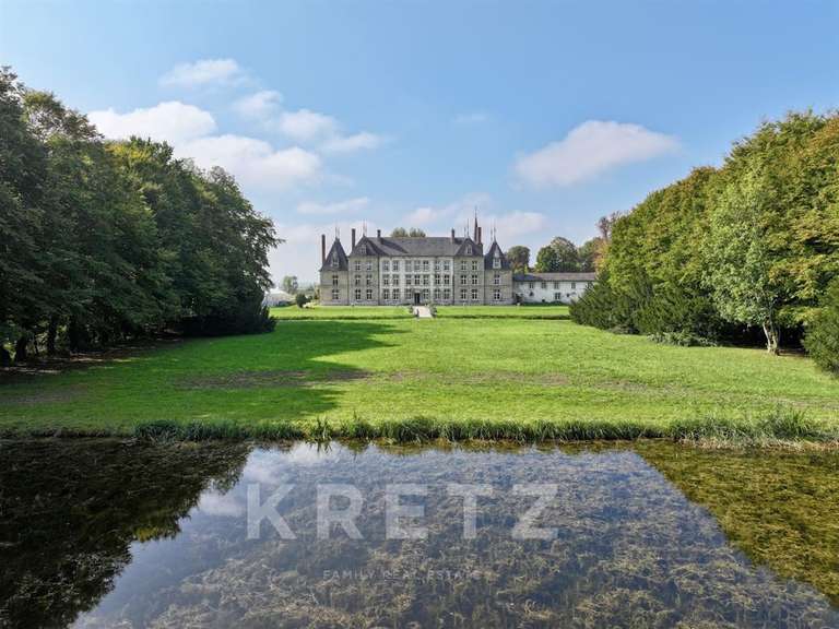 Château Châlons-en-Champagne - 22 chambres - 1535m²