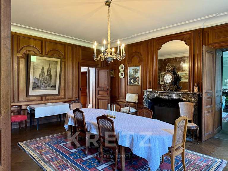 Château Châlons-en-Champagne - 22 chambres - 1535m²
