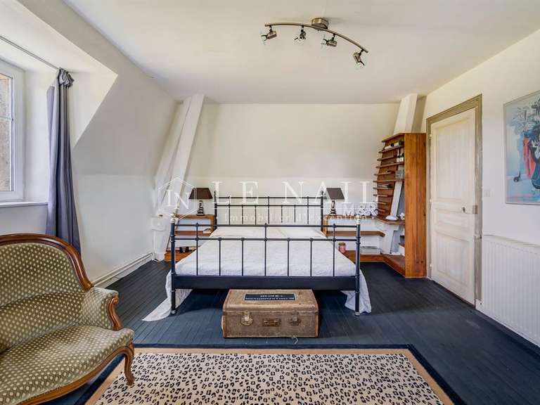 Château Châlus - 7 chambres - 495m²