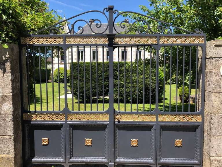 Château Châlus - 8 chambres - 406m²