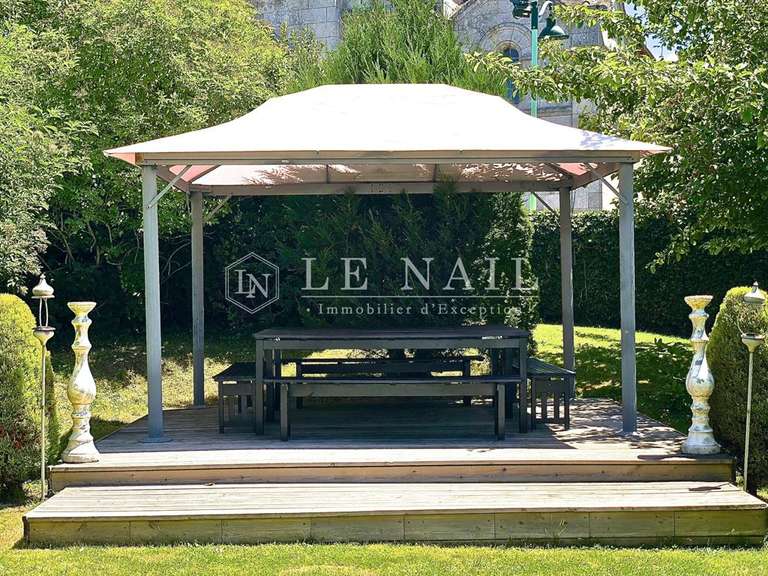 Maison Châlus - 8 chambres - 405m²