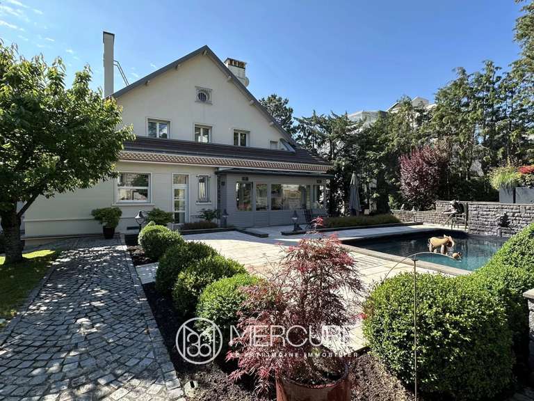 Maison Chamalières - 5 chambres - 350m²