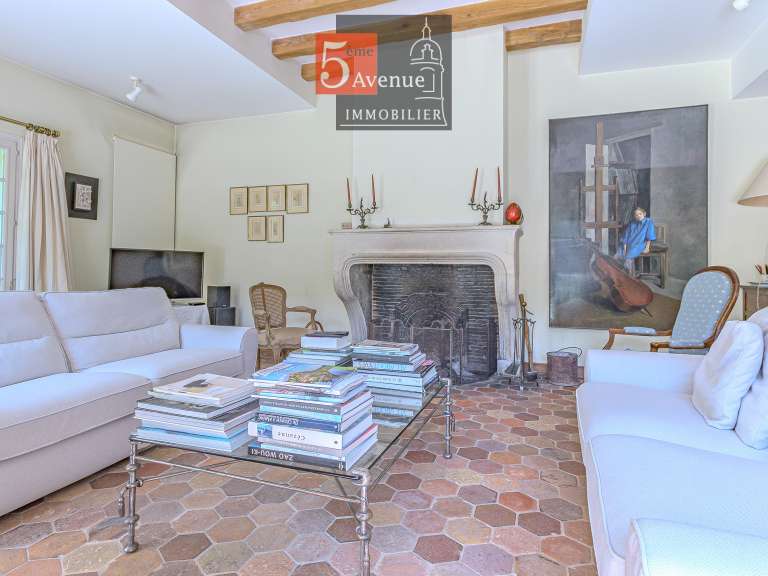 Maison Chamant - 5 chambres - 280m²