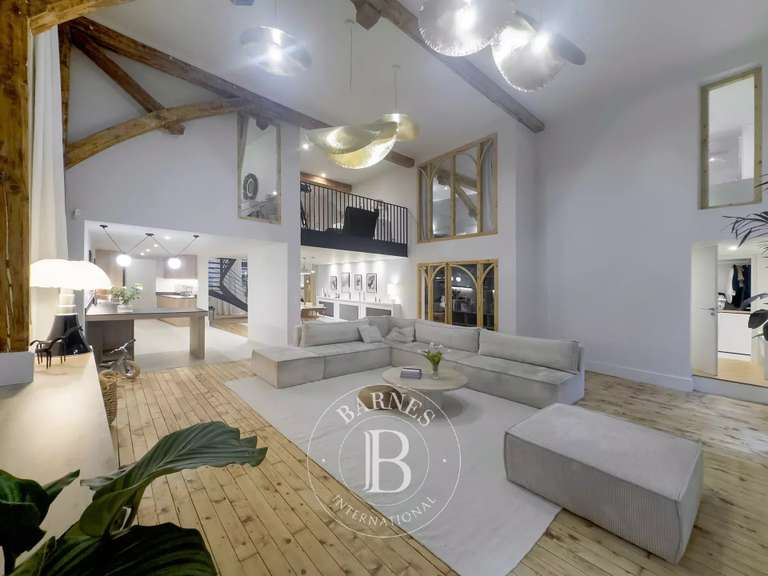 Appartement Chambéry - 3 chambres - 253m²