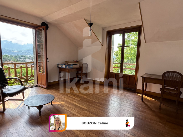 Maison Chambéry - 8 chambres - 310m²