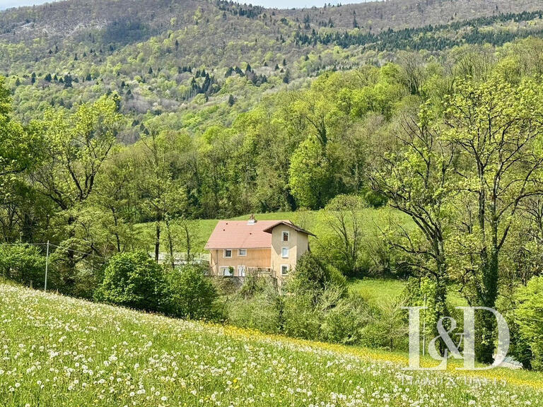 Maison Chambéry - 4 chambres - 144m²