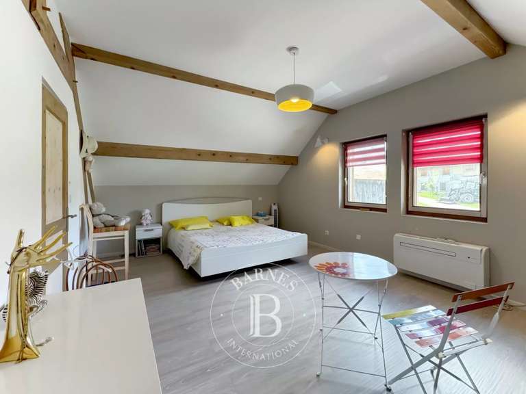 Maison Chambéry - 3 chambres - 185m²