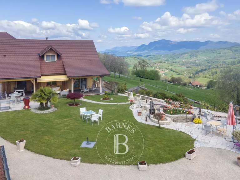 Maison Chambéry - 3 chambres - 185m²