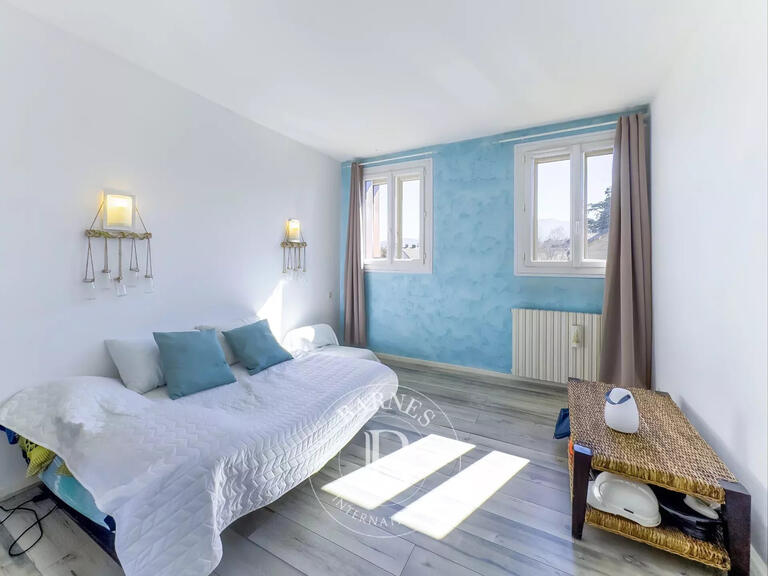 Maison Chambéry - 5 chambres - 227m²