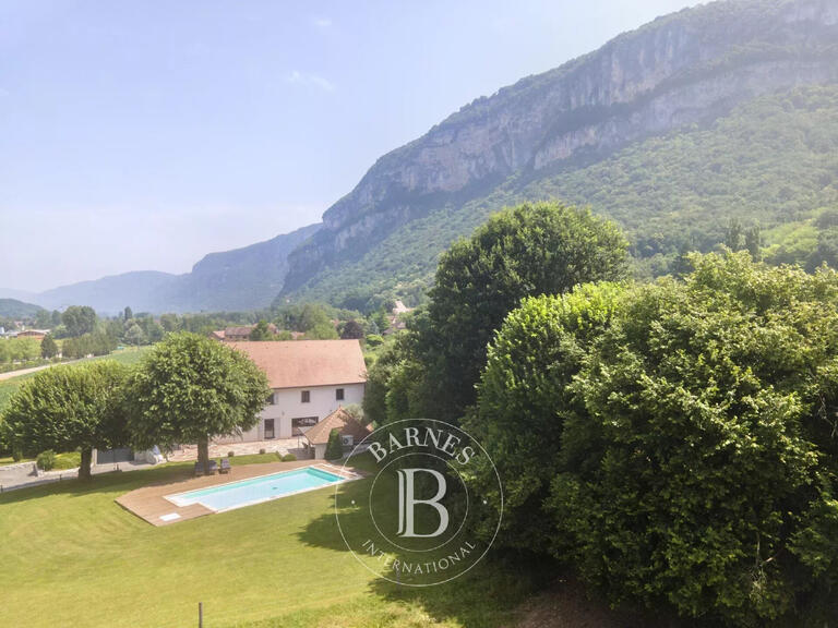 Maison Chambéry - 4 chambres - 235m²