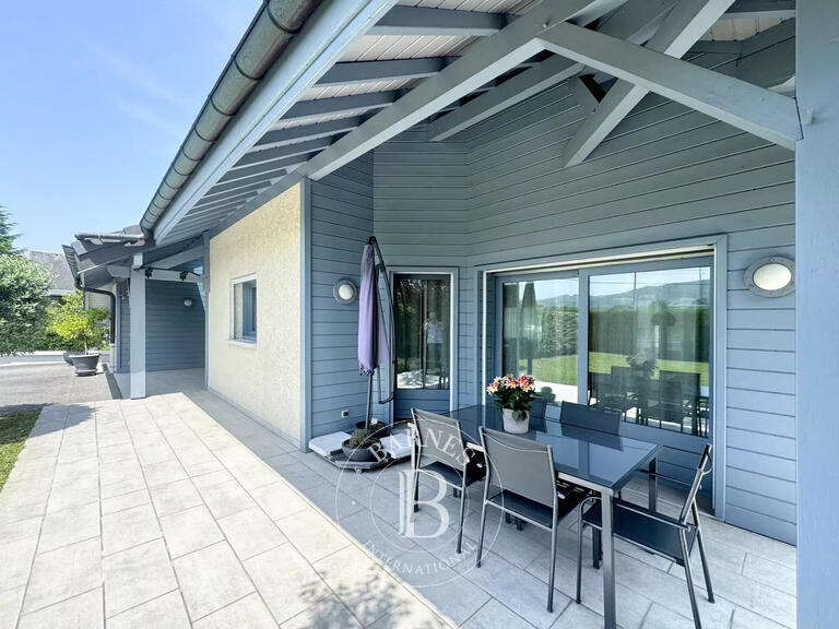 House Chambéry - 3 bedrooms - 300m²