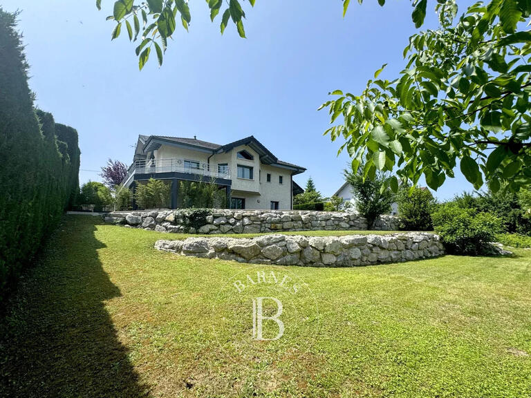 House Chambéry - 3 bedrooms - 300m²
