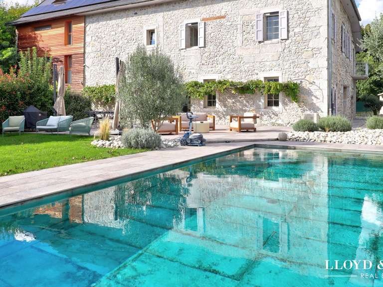 House Chambéry - 5 bedrooms - 360m²