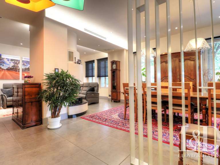 House Chambéry - 5 bedrooms - 321m²