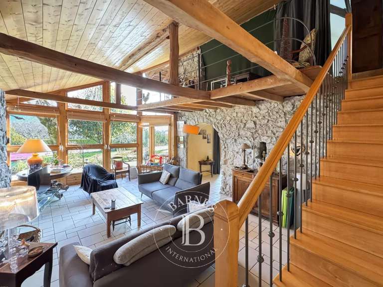 Maison Chambéry - 4 chambres - 196m²