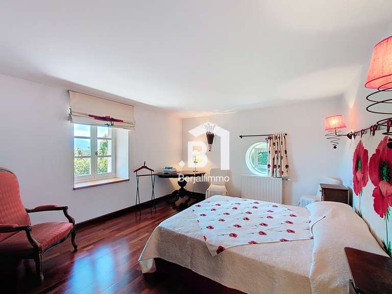 Maison Chambéry - 3 chambres - 181m²