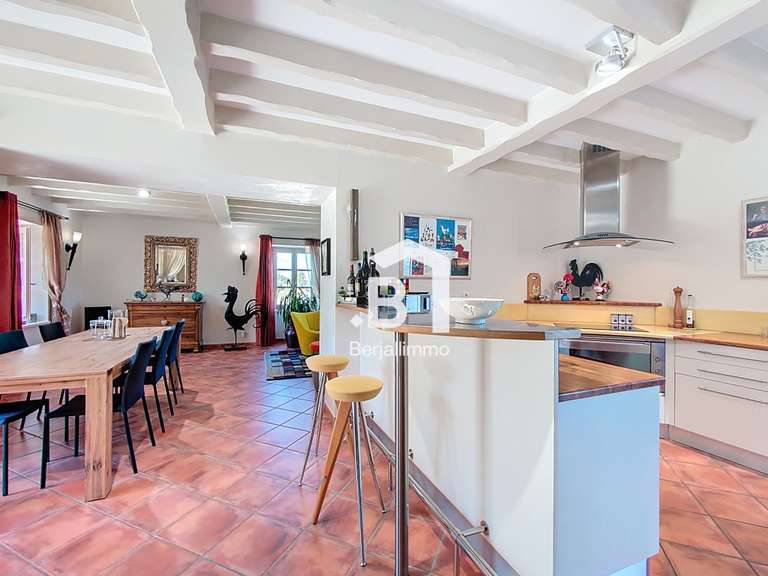 Maison Chambéry - 3 chambres - 181m²