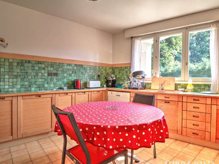 Maison Chambéry - 5 chambres - 195m²