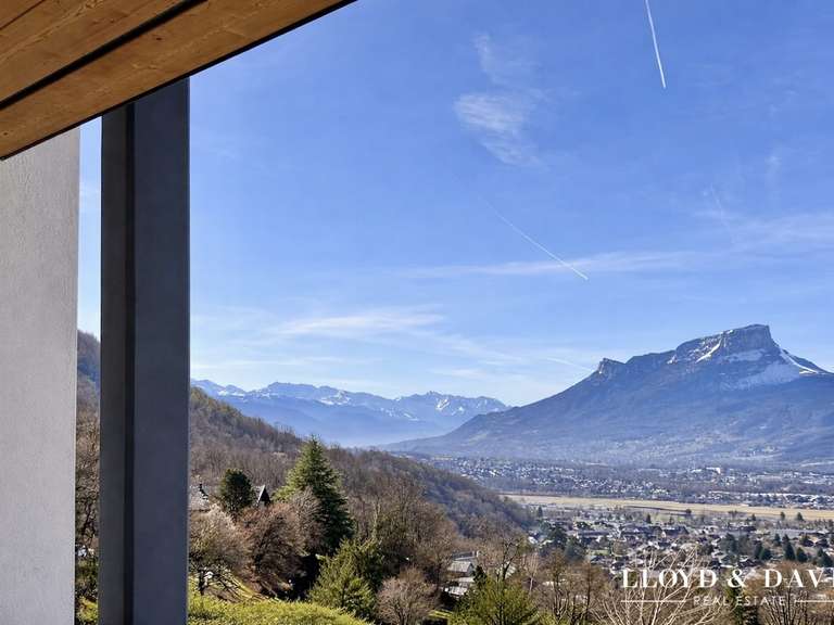 Maison Chambéry - 4 chambres - 139m²
