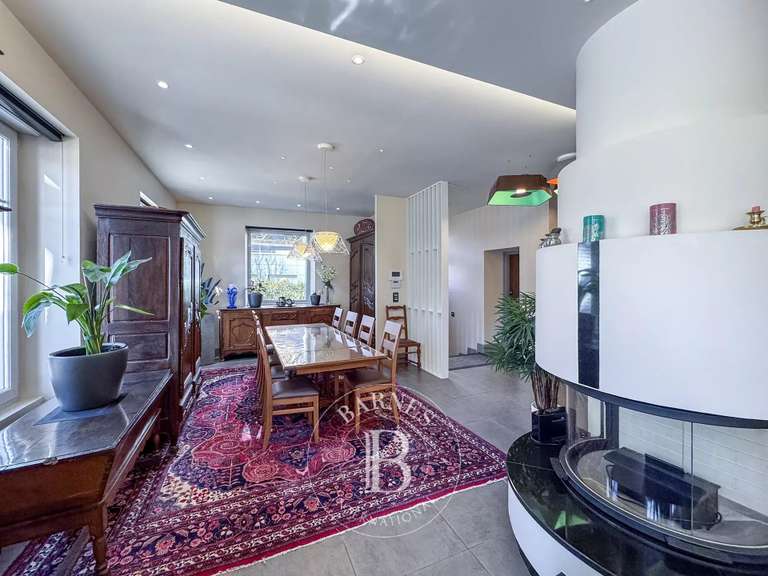 Maison Chambéry - 4 chambres - 321m²