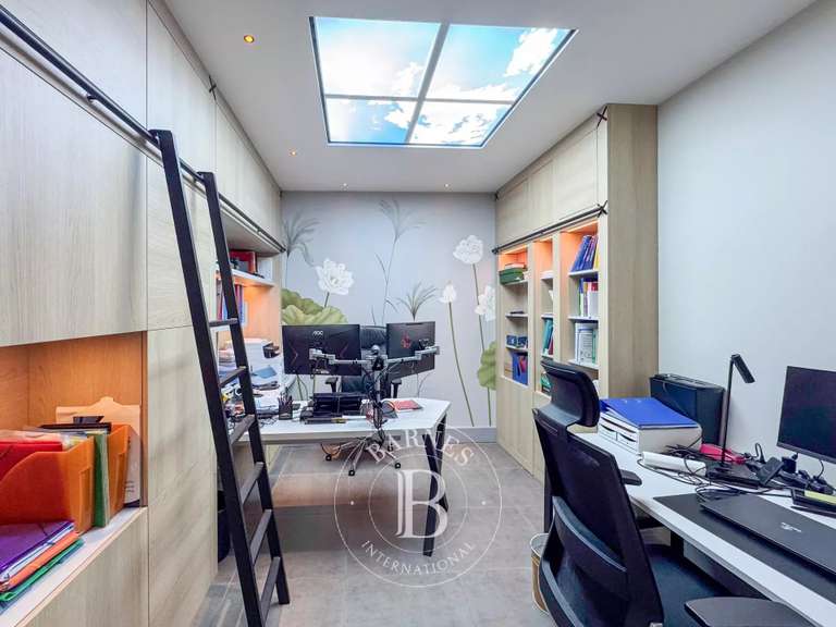 Maison Chambéry - 4 chambres - 321m²