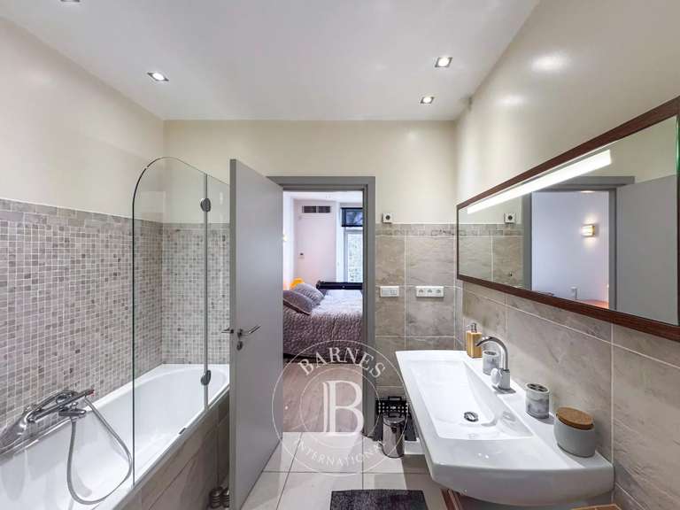 Maison Chambéry - 4 chambres - 321m²