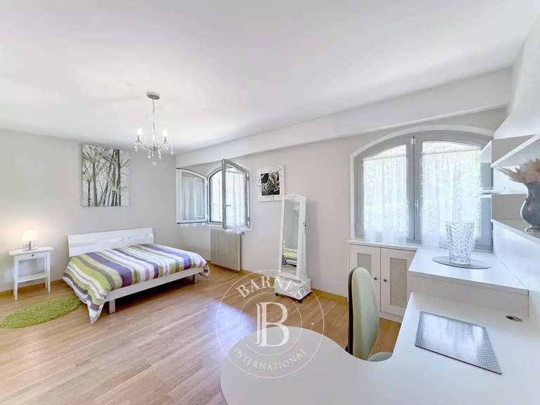 House Chambéry - 4 bedrooms - 450m²