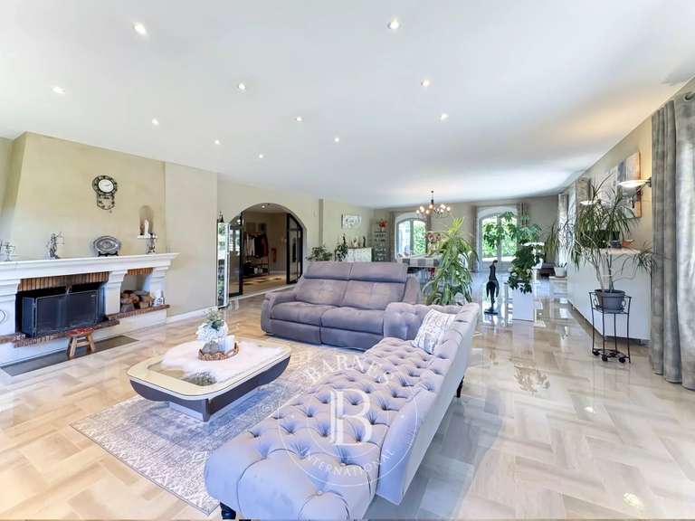 House Chambéry - 4 bedrooms - 450m²