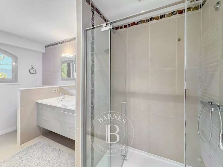 House Chambéry - 4 bedrooms - 450m²