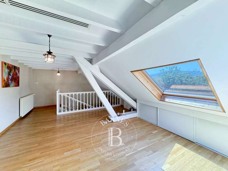 House Chambéry - 4 bedrooms - 450m²