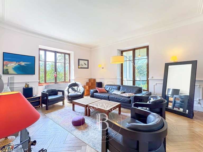 Maison Chambéry - 8 chambres - 420m²