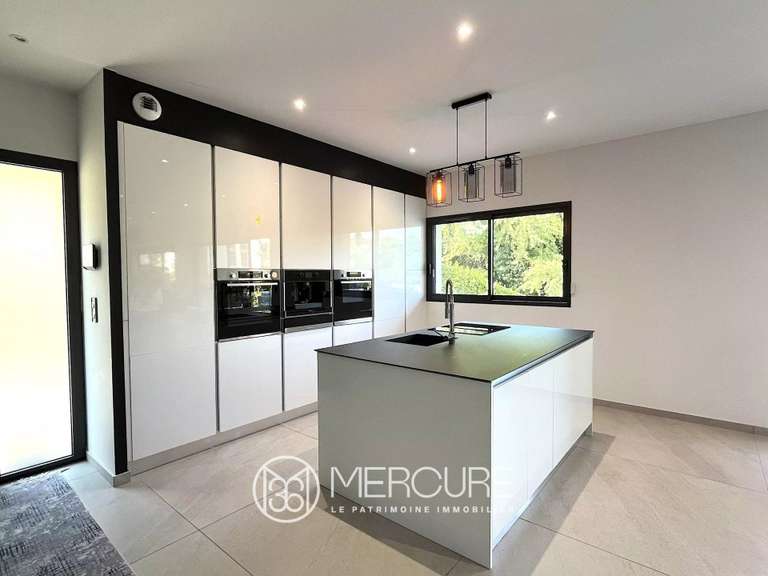 Propriété Chambéry - 6 chambres - 453m²