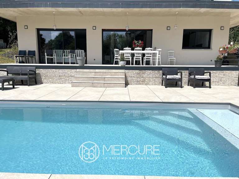 Propriété Chambéry - 6 chambres - 453m²